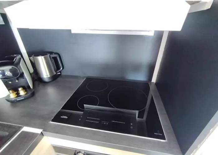 Piscine Wifi Антіб