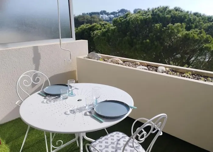 Апартаменти Piscine Wifi *